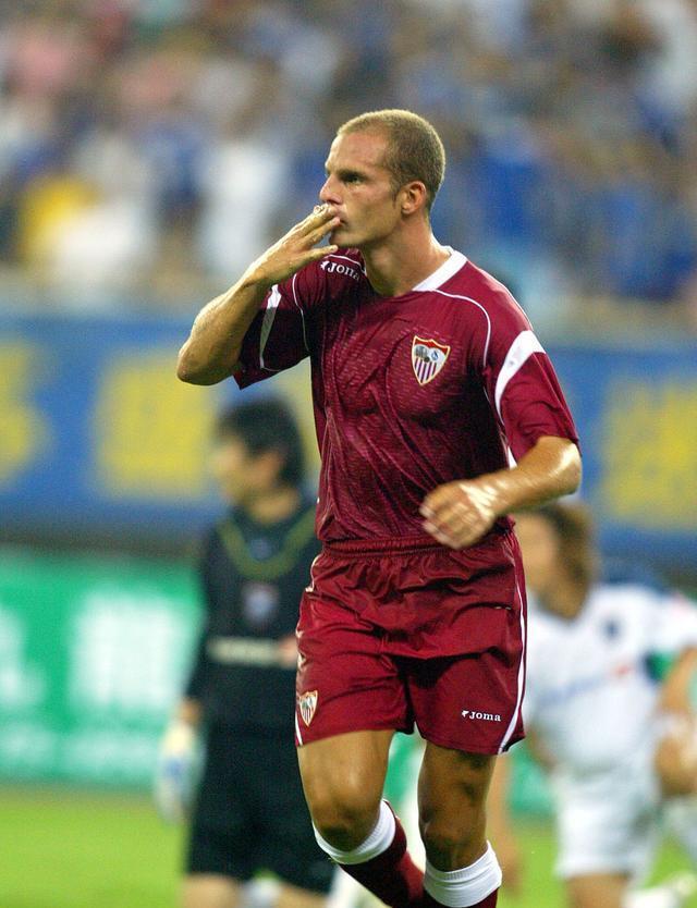 关于塞维利亚国际比赛日强势反弹；志在CBA常规赛名次提升；更衣室稳定；轮换策略成焦点的信息